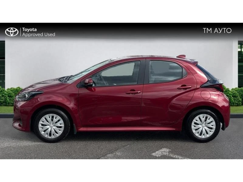 Toyota Yaris 1.5 FANCY 6MT, снимка 3 - Автомобили и джипове - 54088312