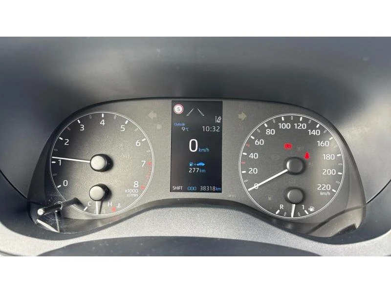 Toyota Yaris 1.5 FANCY 6MT, снимка 14 - Автомобили и джипове - 54088312