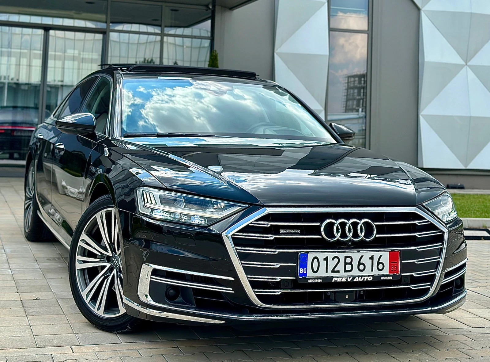 Audi A8 50TDI#DISTRONIC#PODGREV#OBDUH#PANORAMA#360 CAMERA# - изображение 3