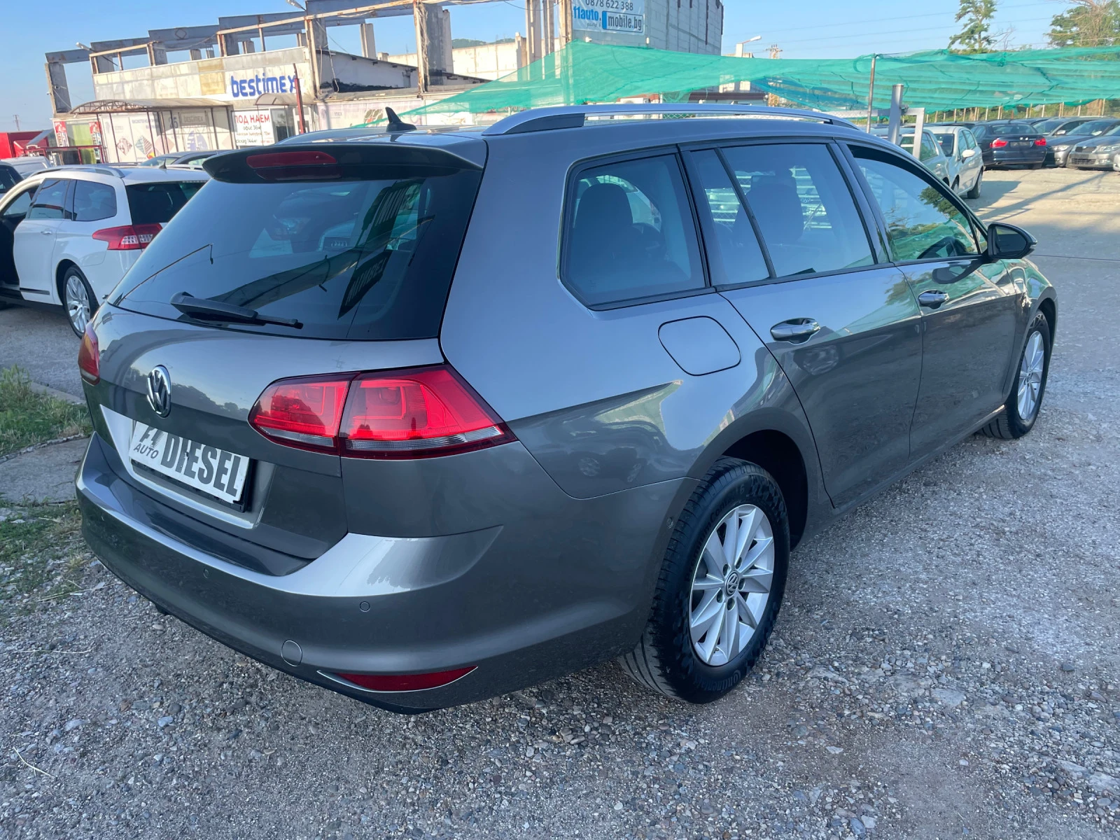 VW Golf 1.6TDI-АВТОМАТ-ПАНОРАМА-НАВИ - изображение 7