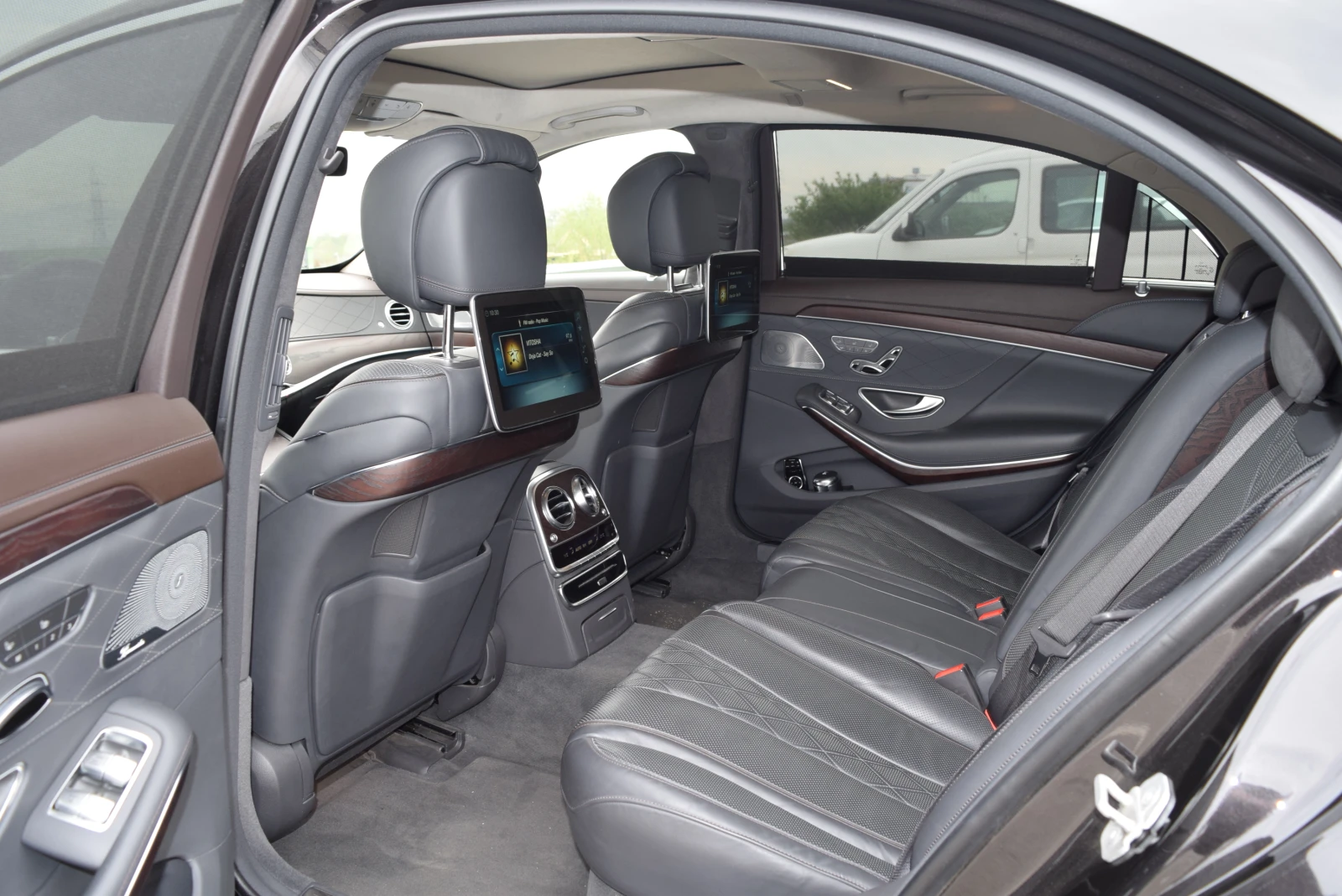 Mercedes-Benz S 560 4Matic AMG Long - изображение 6