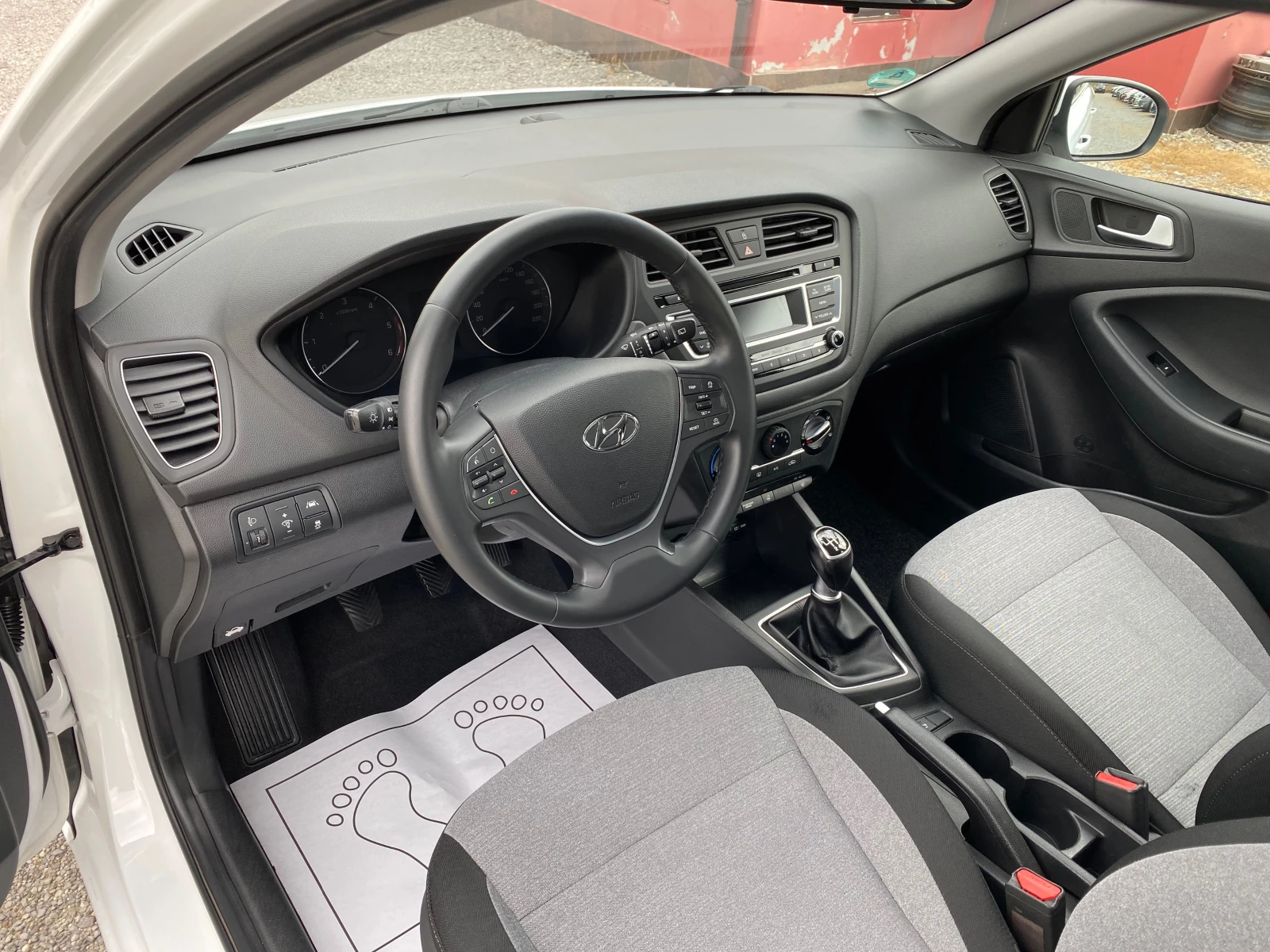 Hyundai I20 1.4 crdi - изображение 9