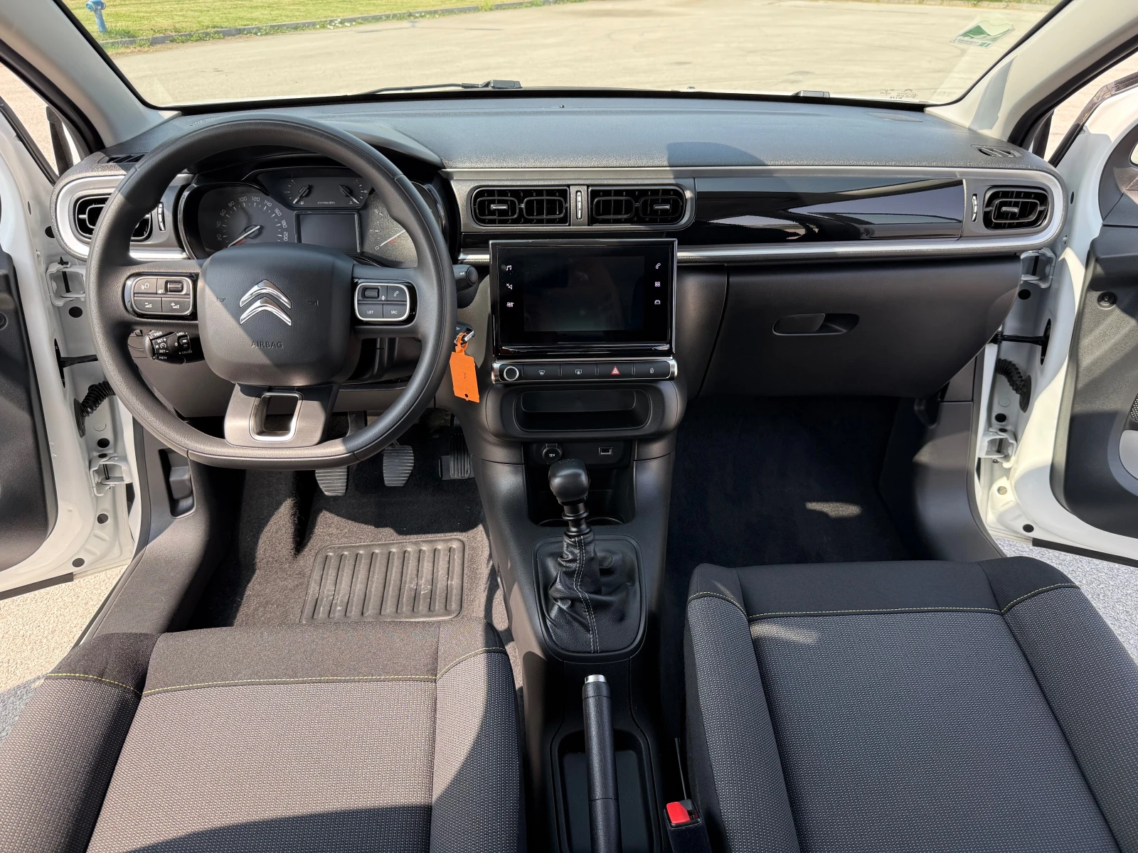 Citroen C3 1.5hdi-FACE-26000km-TOP - изображение 9