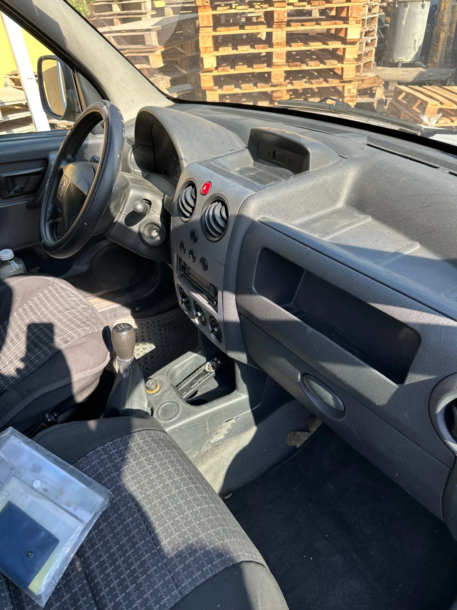 Peugeot Partner 1.6HDI - изображение 10