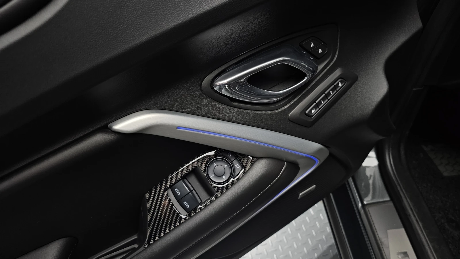 Chevrolet Camaro SS 6.2 V8 | Mobile.bg   16