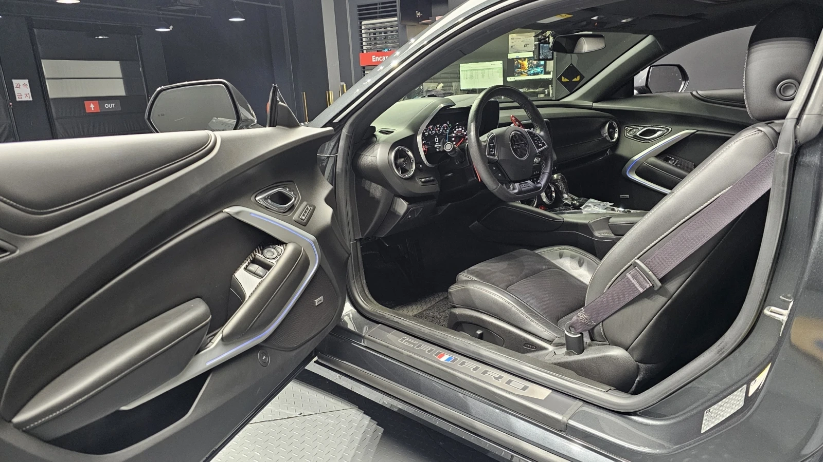 Chevrolet Camaro SS 6.2 V8 | Mobile.bg   11