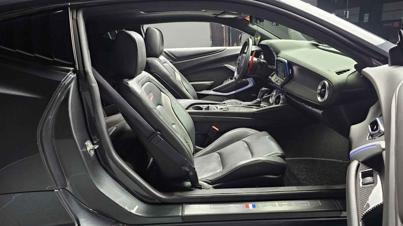 Chevrolet Camaro SS 6.2 V8 | Mobile.bg   10