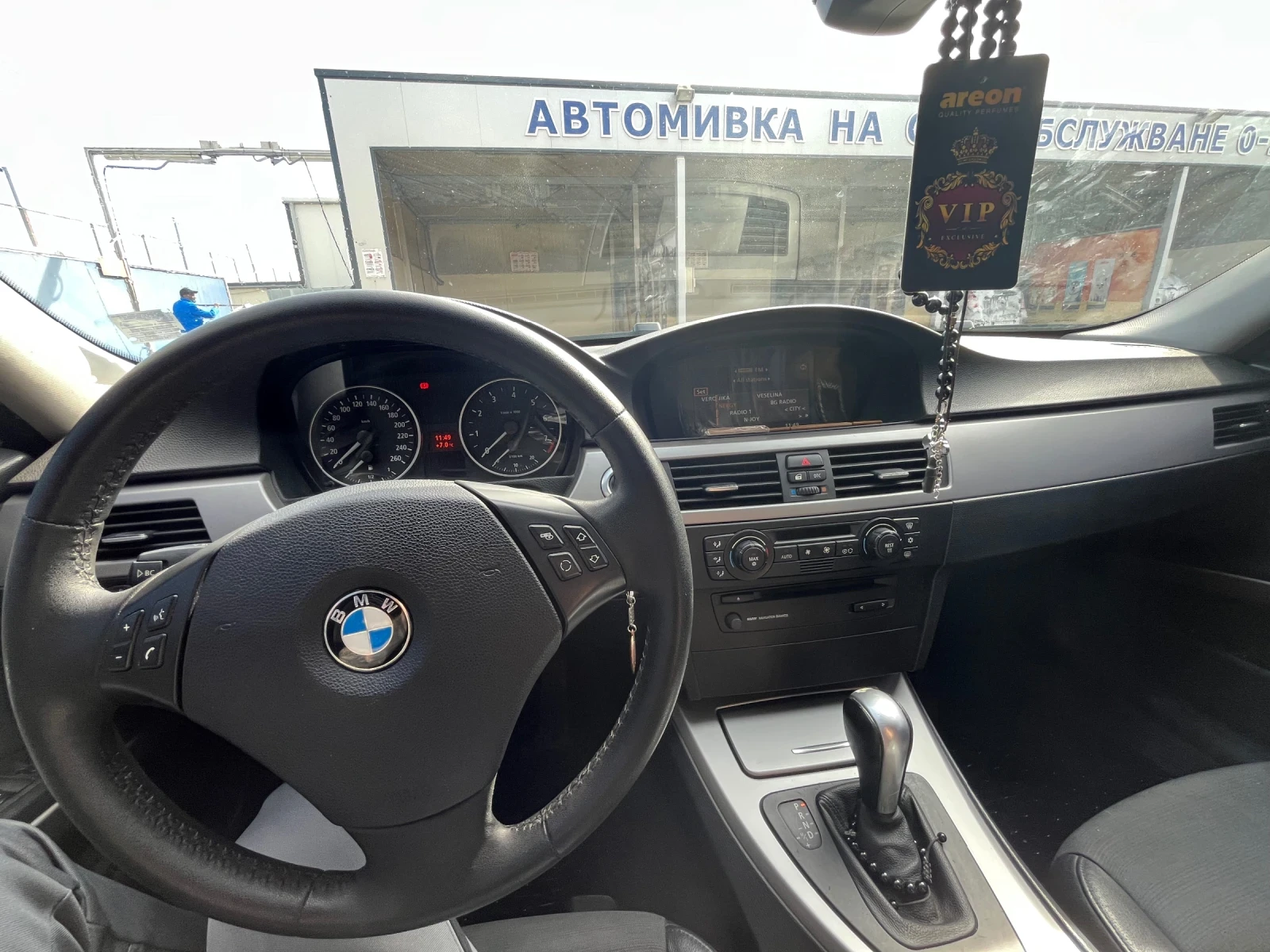 BMW 330, снимка 3 - Автомобили и джипове - 53883927