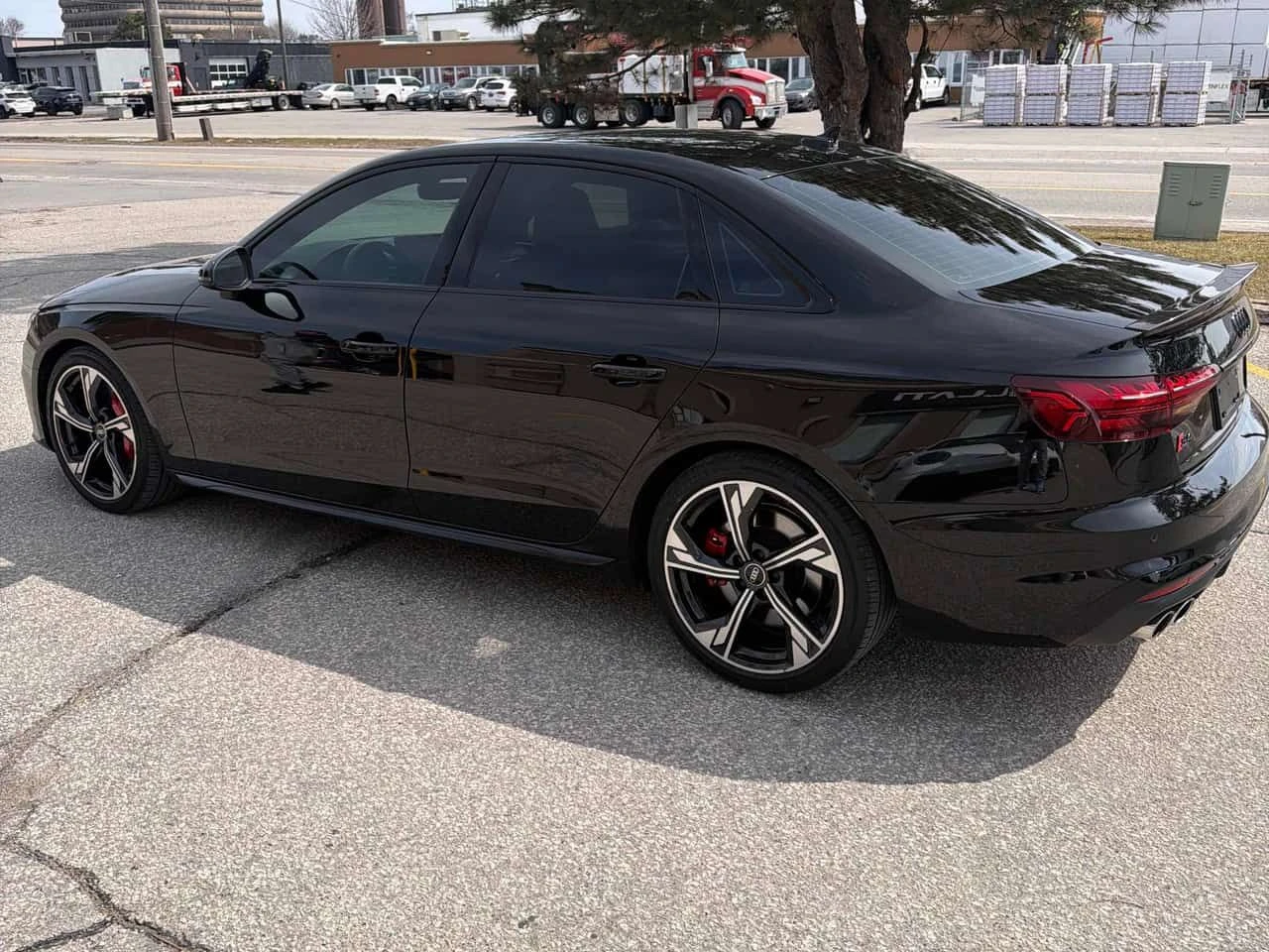 Audi S4 * Progressiv * ДИСТРОНИК * ПОДГРЕВ * КАМЕРА * CARP, снимка 2 - Автомобили и джипове - 53977559