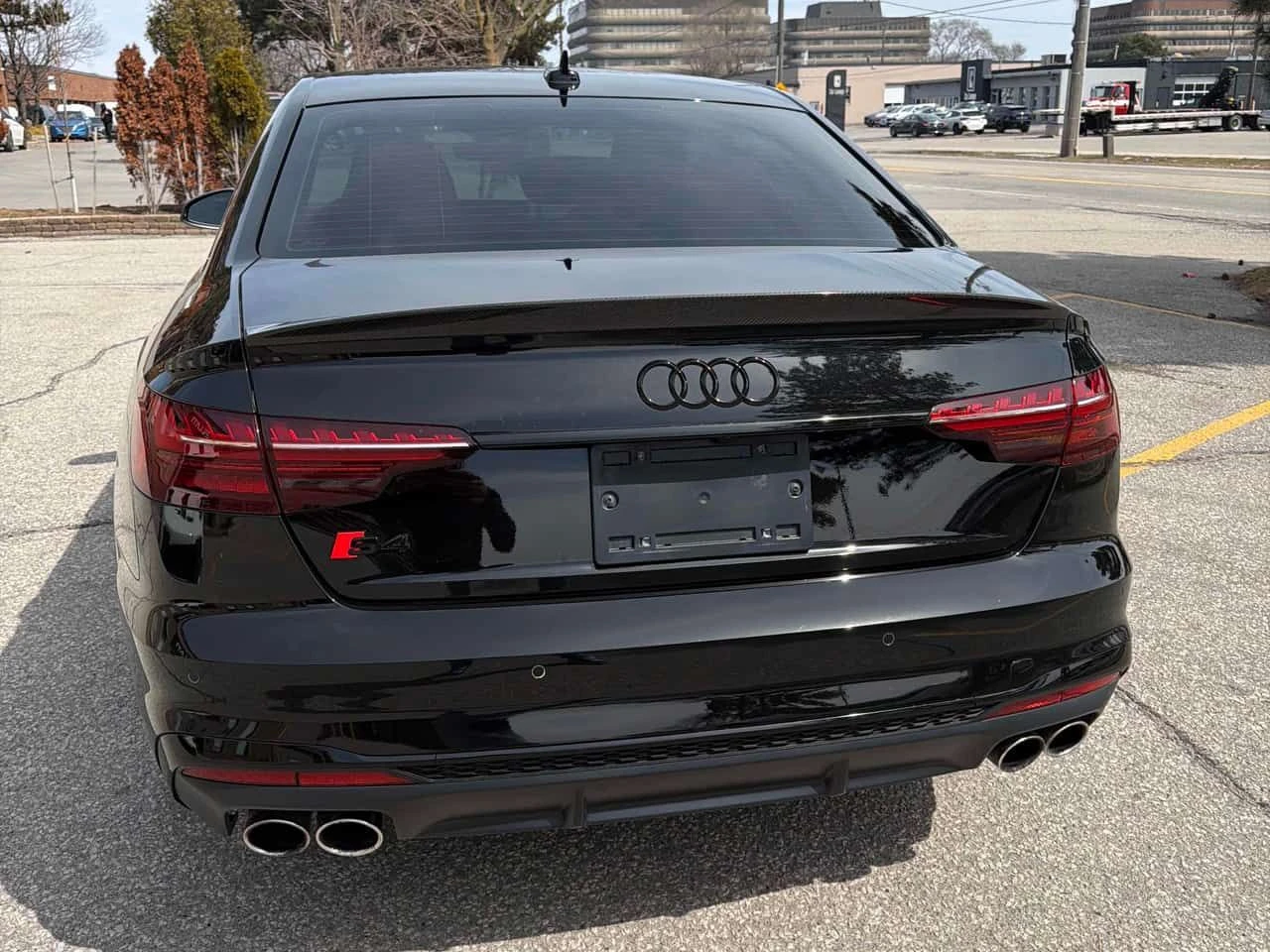 Audi S4 * Progressiv * ДИСТРОНИК * ПОДГРЕВ * КАМЕРА * CARP, снимка 4 - Автомобили и джипове - 53977559