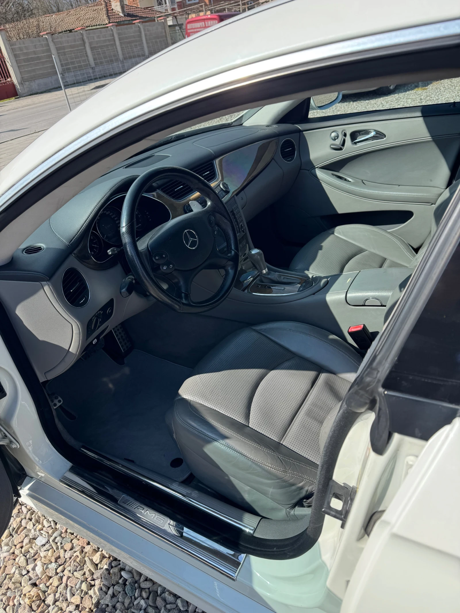 Mercedes-Benz CLS 63 AMG, снимка 8 - Автомобили и джипове - 54058740