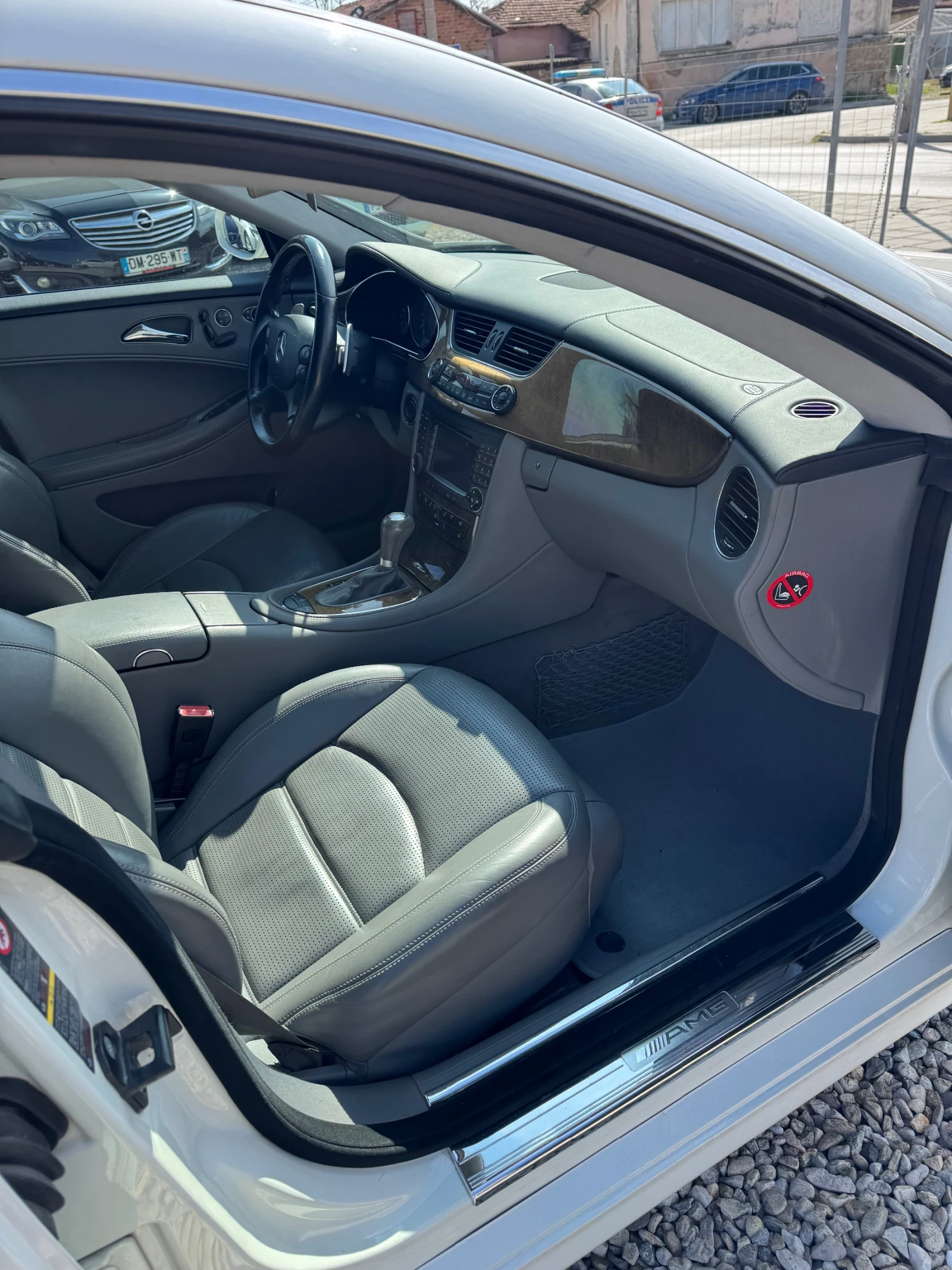 Mercedes-Benz CLS 63 AMG, снимка 9 - Автомобили и джипове - 54058740