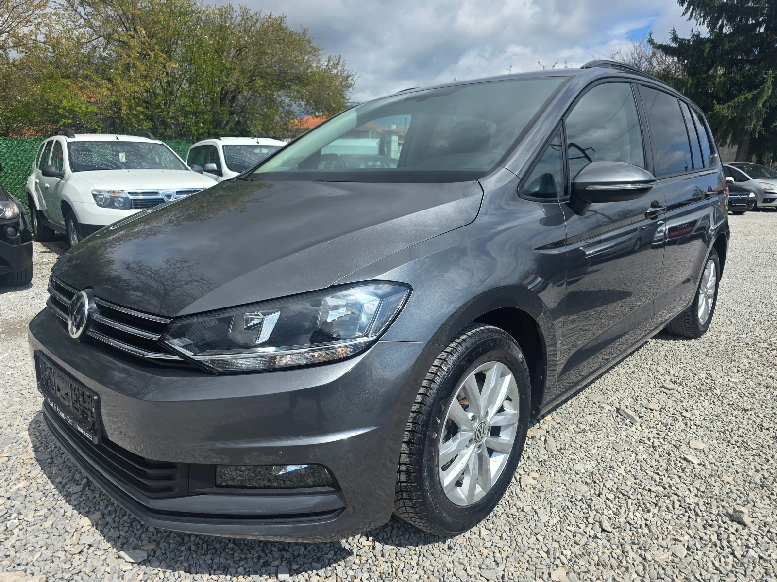 VW Touran 1.6TDI-ЕВРО 6В-АВТОМАТИК-7 МЕСТЕН