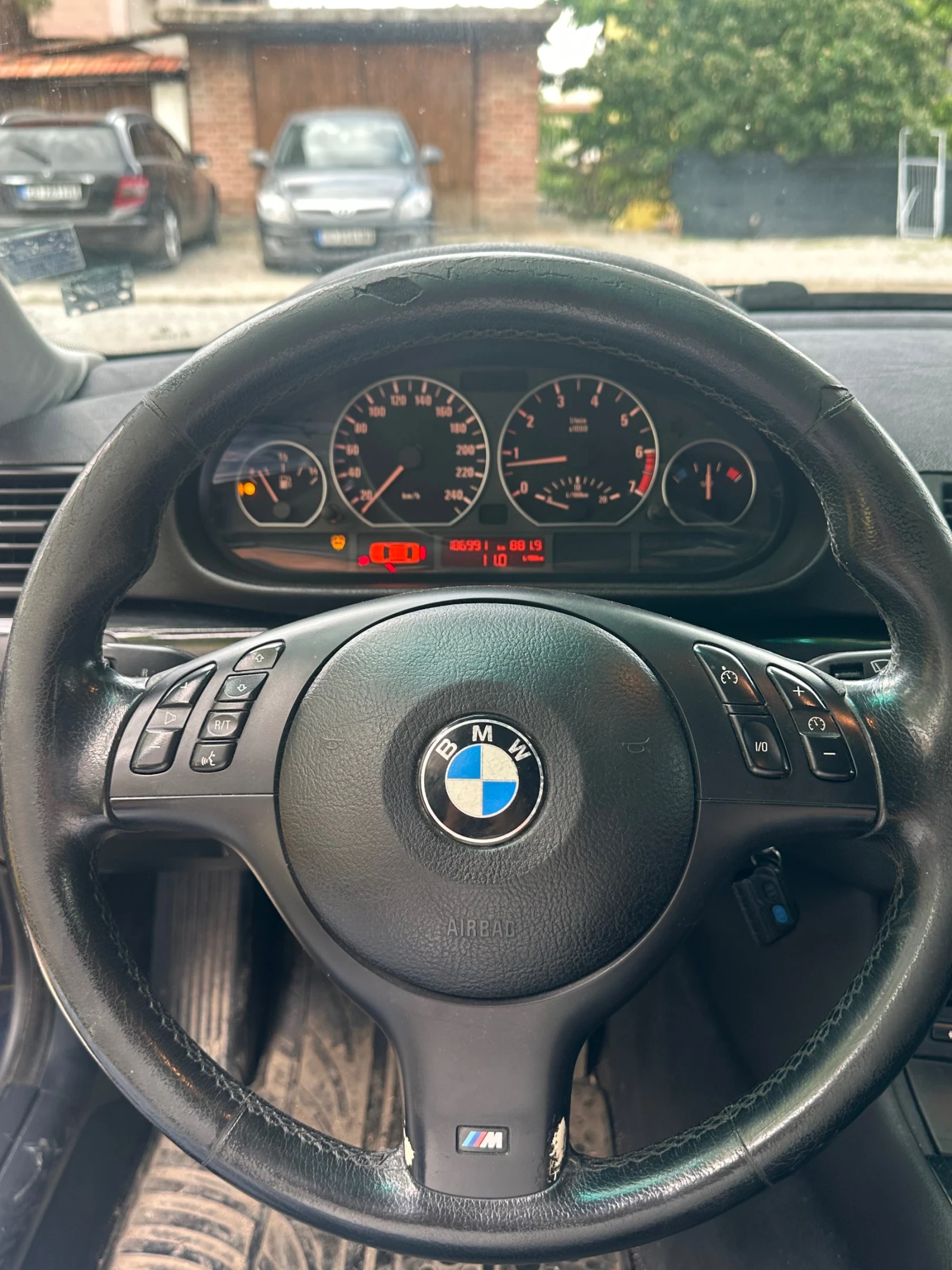 BMW 320 M-tech, снимка 7 - Автомобили и джипове - 54801498