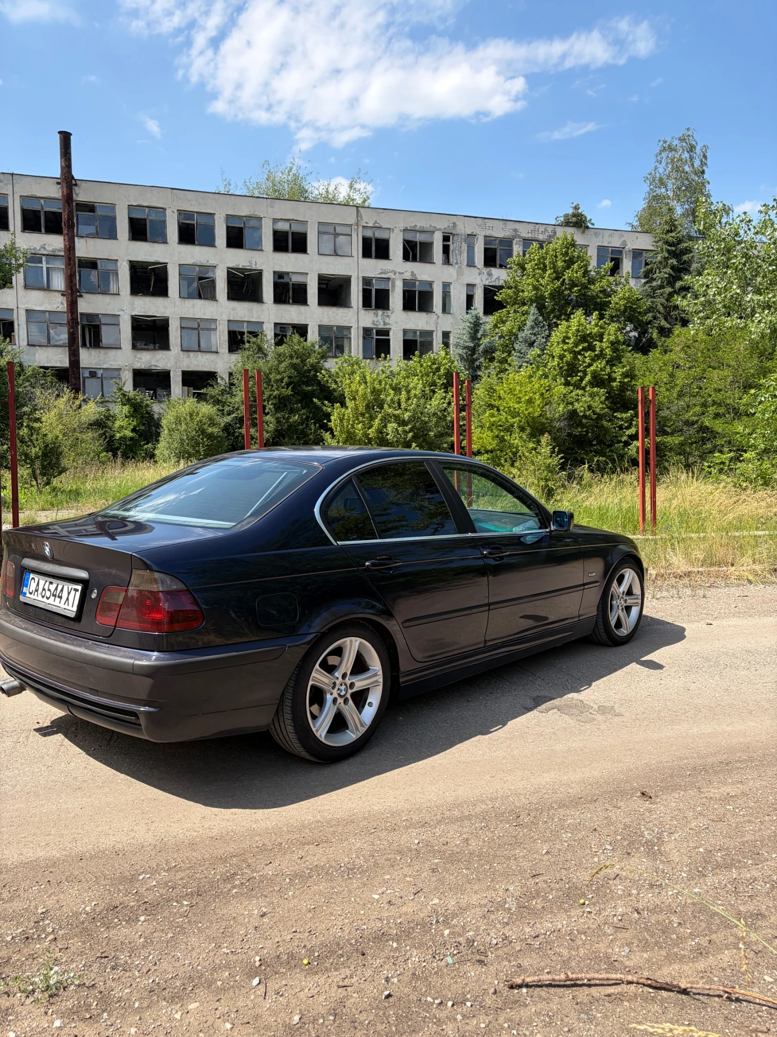 BMW 320 M-tech, снимка 4 - Автомобили и джипове - 54801498
