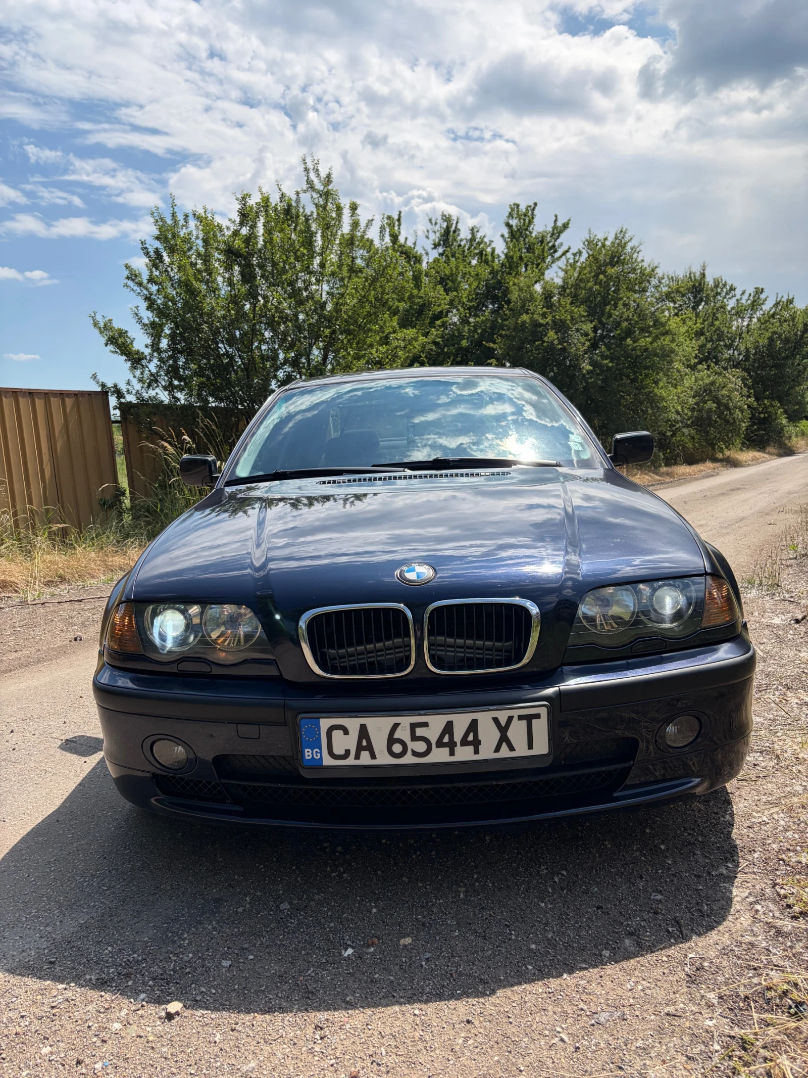 BMW 320 M-tech, снимка 2 - Автомобили и джипове - 54801498