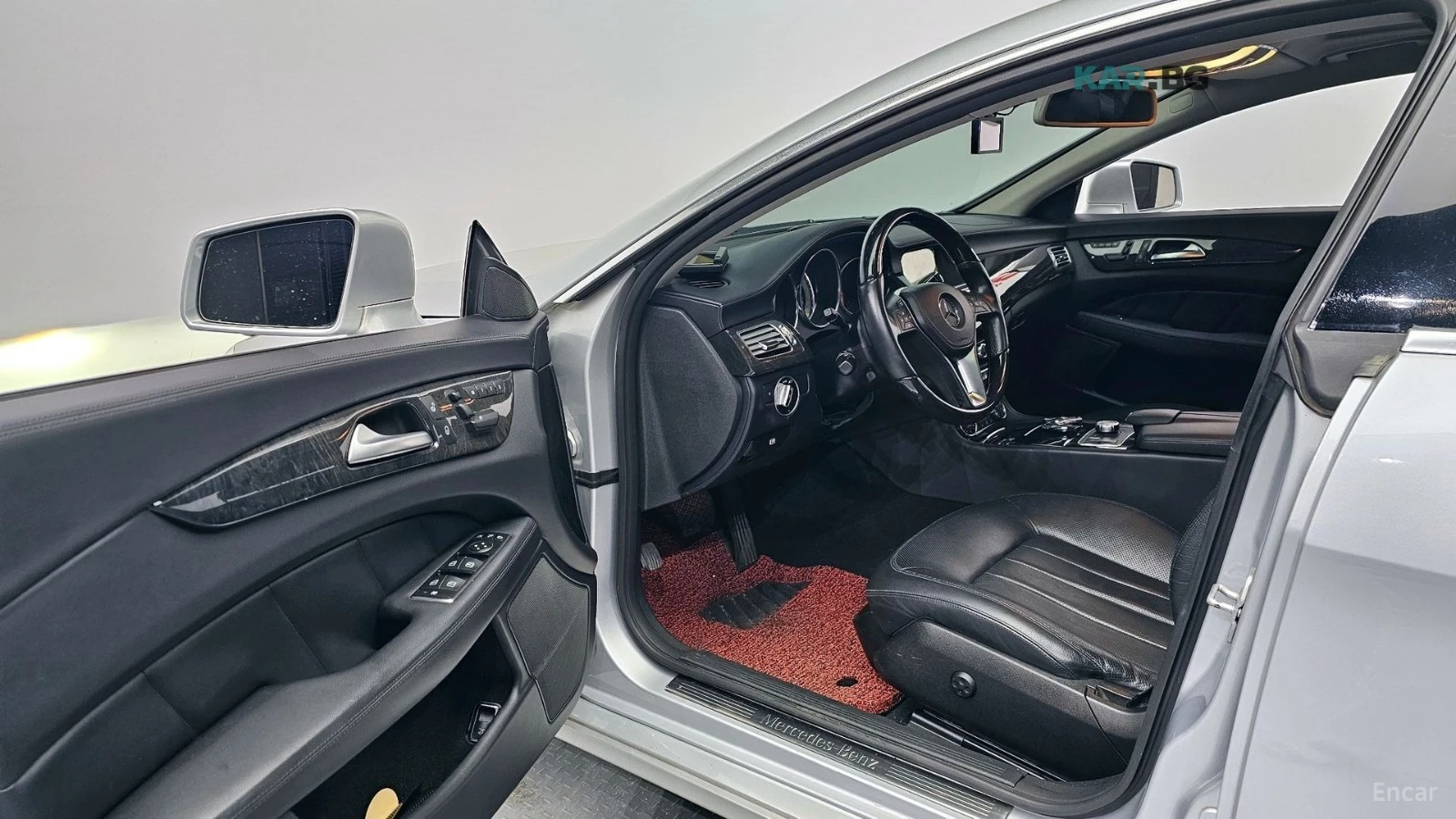 Mercedes-Benz CLS 350* ПАНО* КОЖА* ПОДГРЕВ* НАВИ* , снимка 11 - Автомобили и джипове - 54832289