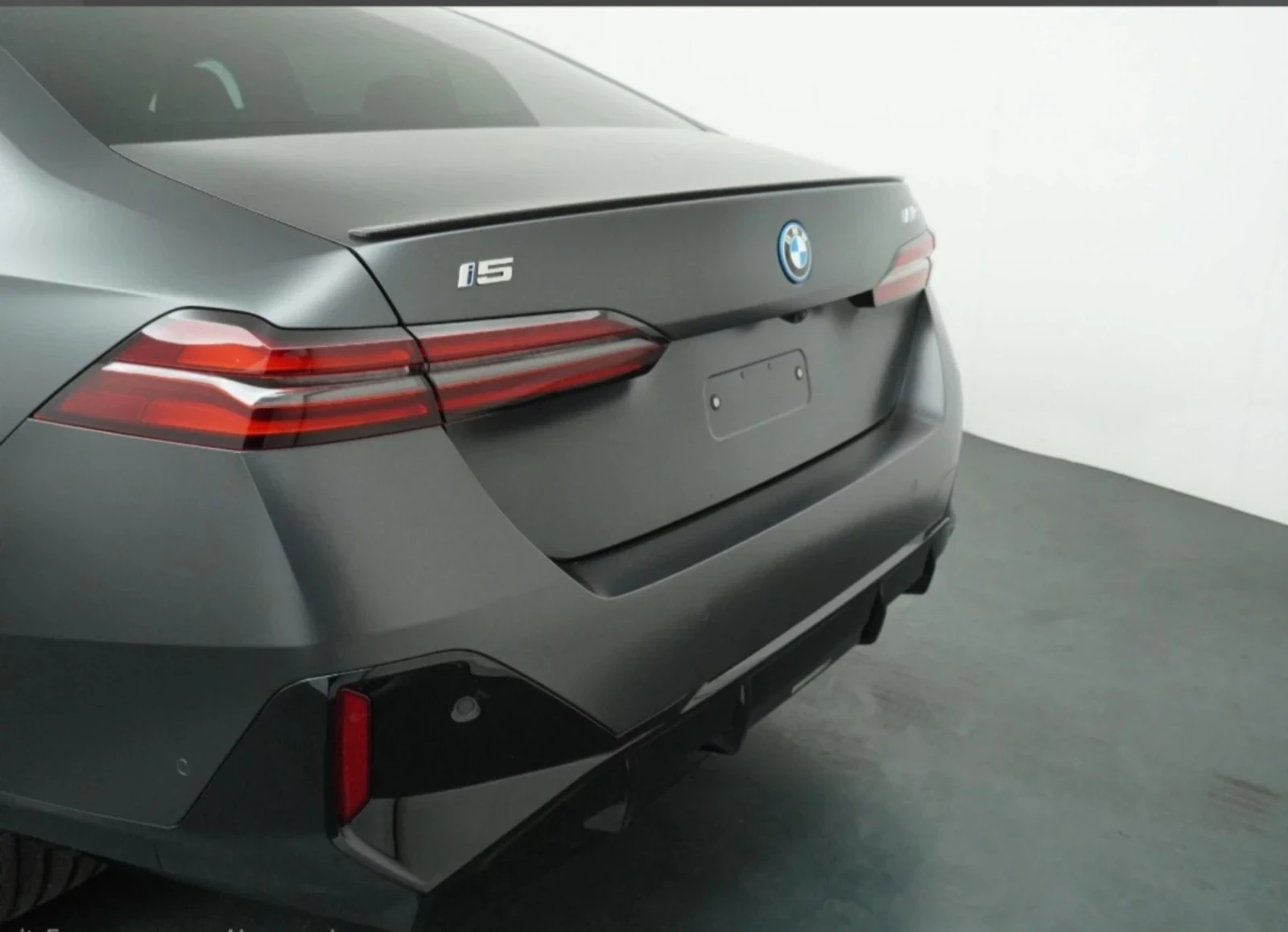 BMW i5, снимка 7 - Автомобили и джипове - 54883070
