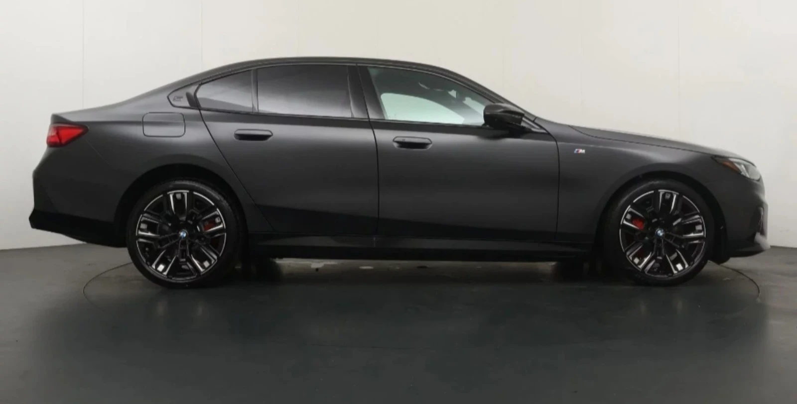 BMW i5, снимка 2 - Автомобили и джипове - 54883070