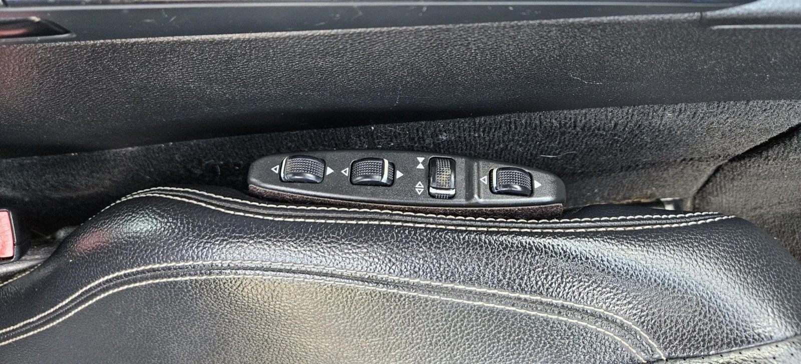 Mercedes-Benz E 220 2.2 CDI.., снимка 12 - Автомобили и джипове - 54991199