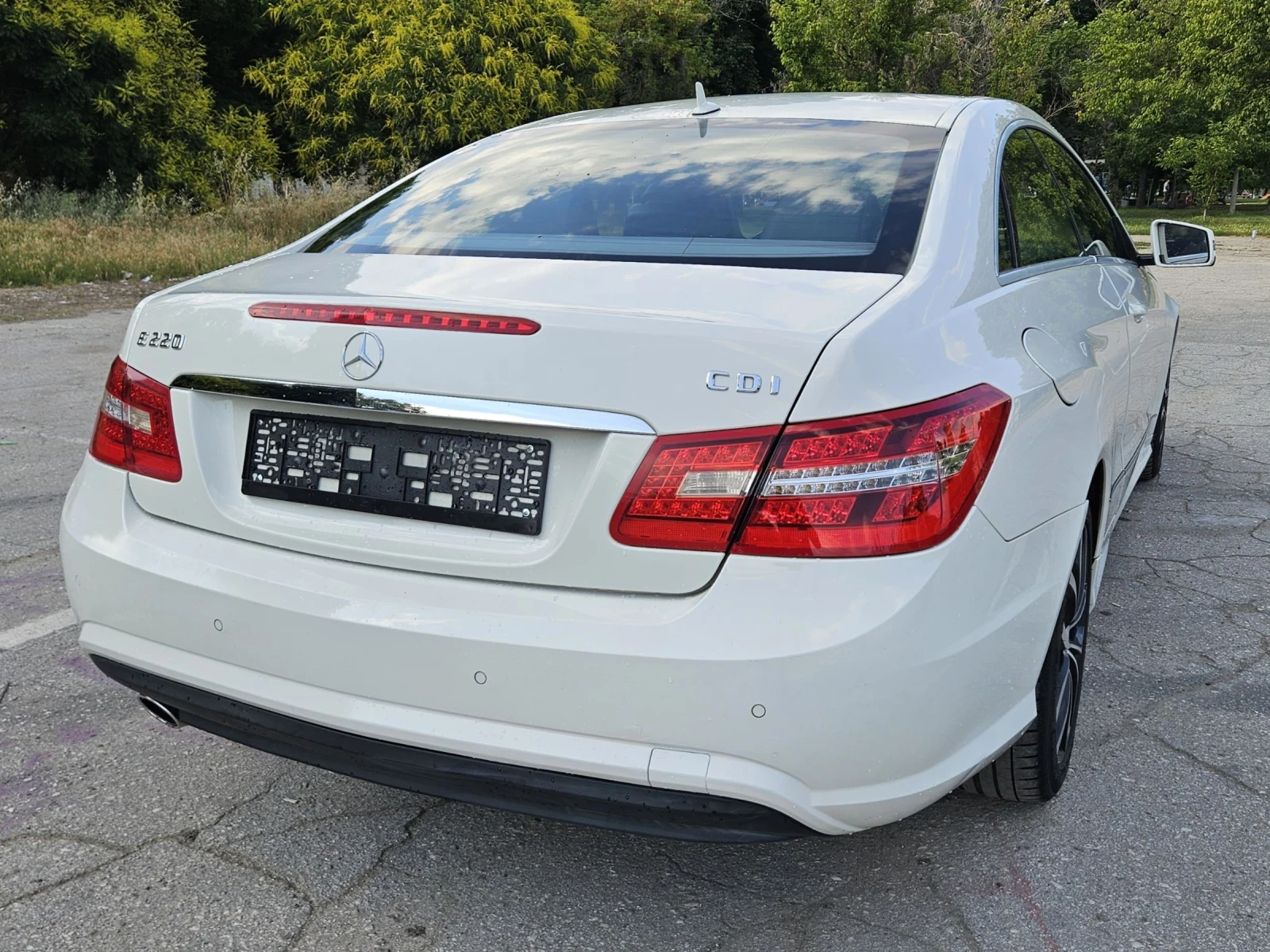 Mercedes-Benz E 220 2.2 CDI.., снимка 5 - Автомобили и джипове - 54991199