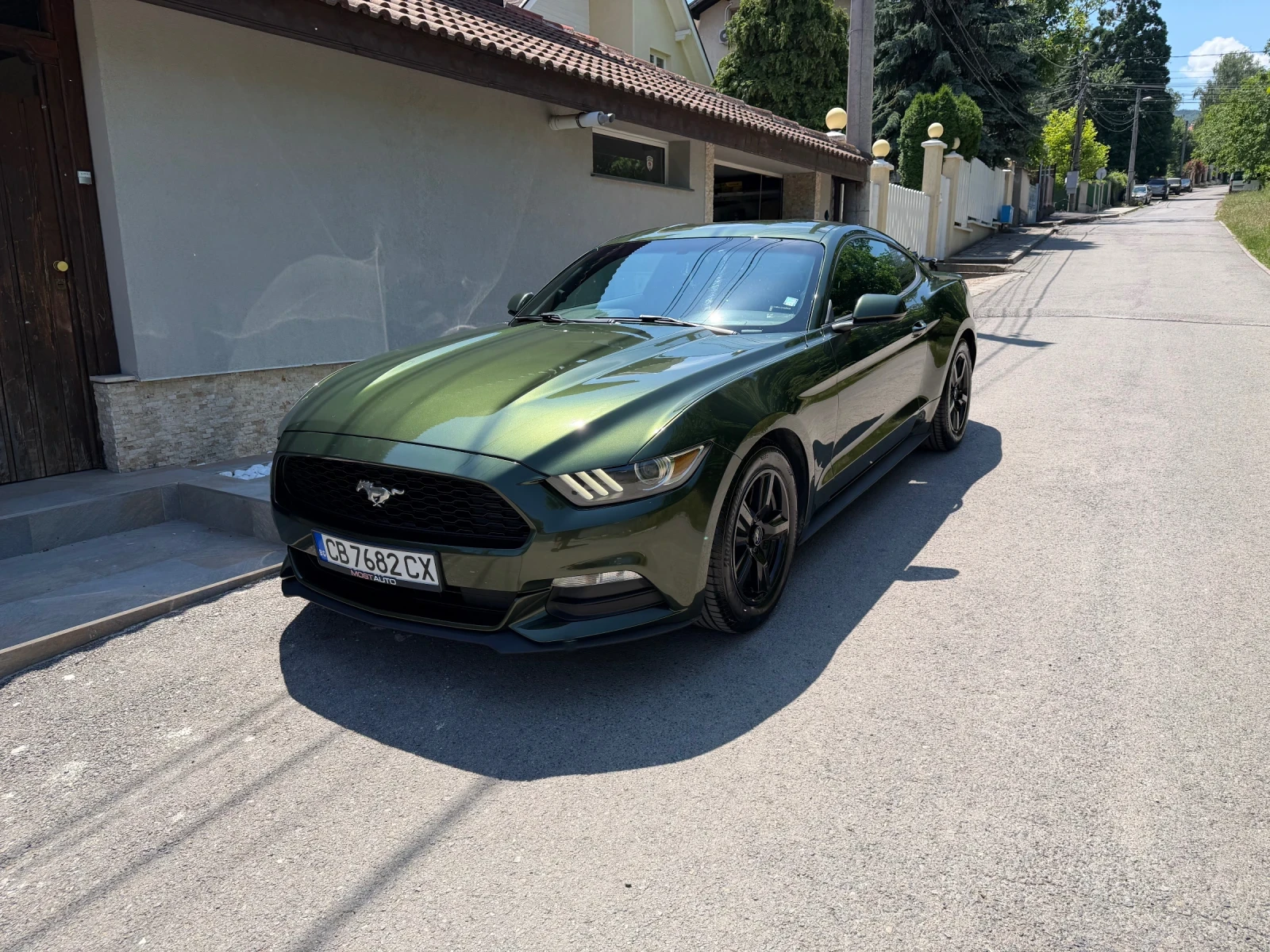 Ford Mustang 3.7 V6 Automatic, снимка 3 - Автомобили и джипове - 54991445