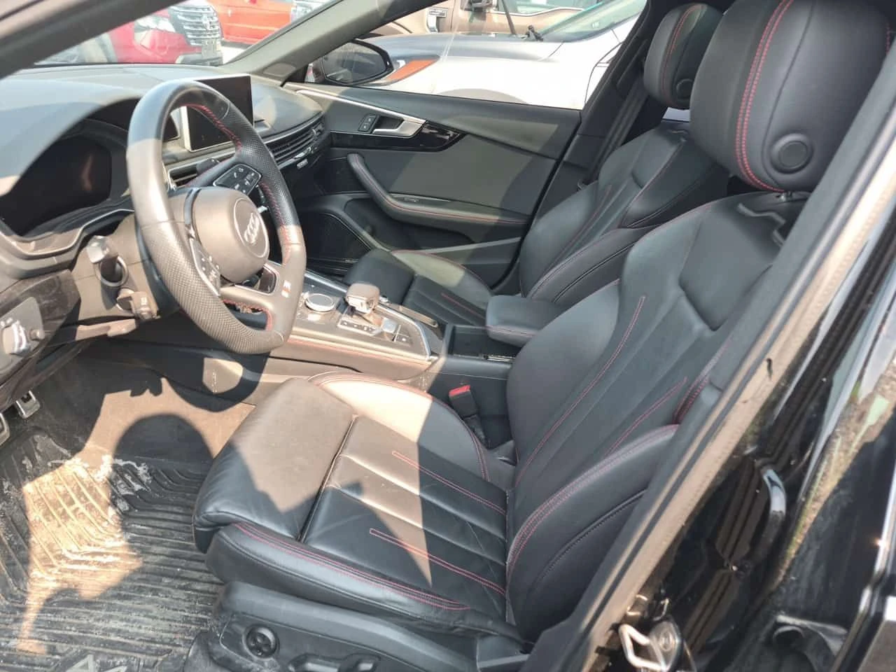 Audi A4 TECHNIK / S-LINE / DISTRONIC / 360 , снимка 9 - Автомобили и джипове - 55655042