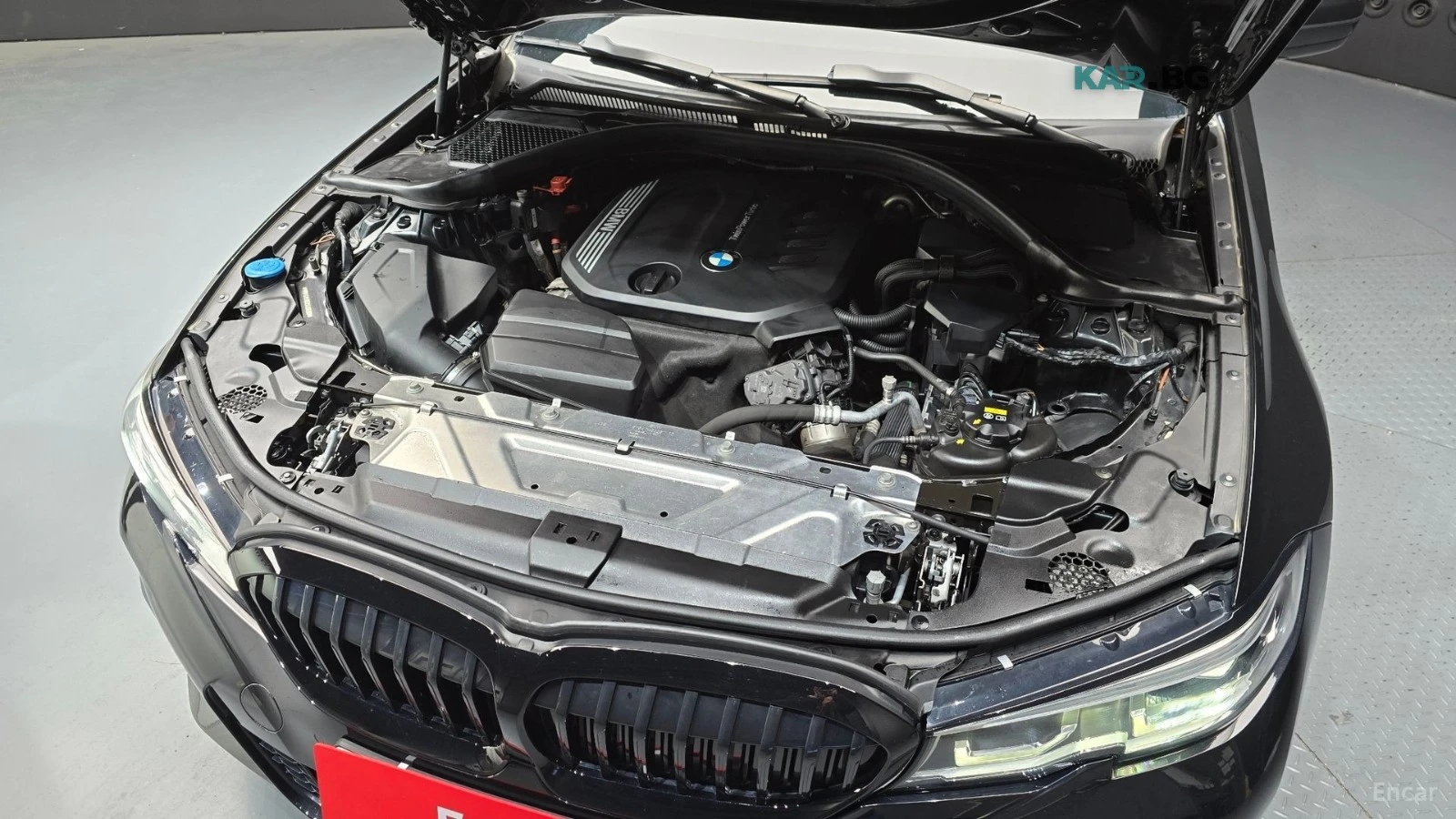 BMW 320 MSPORT* ПОДГРЕВ* AMBIENT* CAM* ПАНО* ДВА КЛЮЧА, снимка 6 - Автомобили и джипове - 55791304