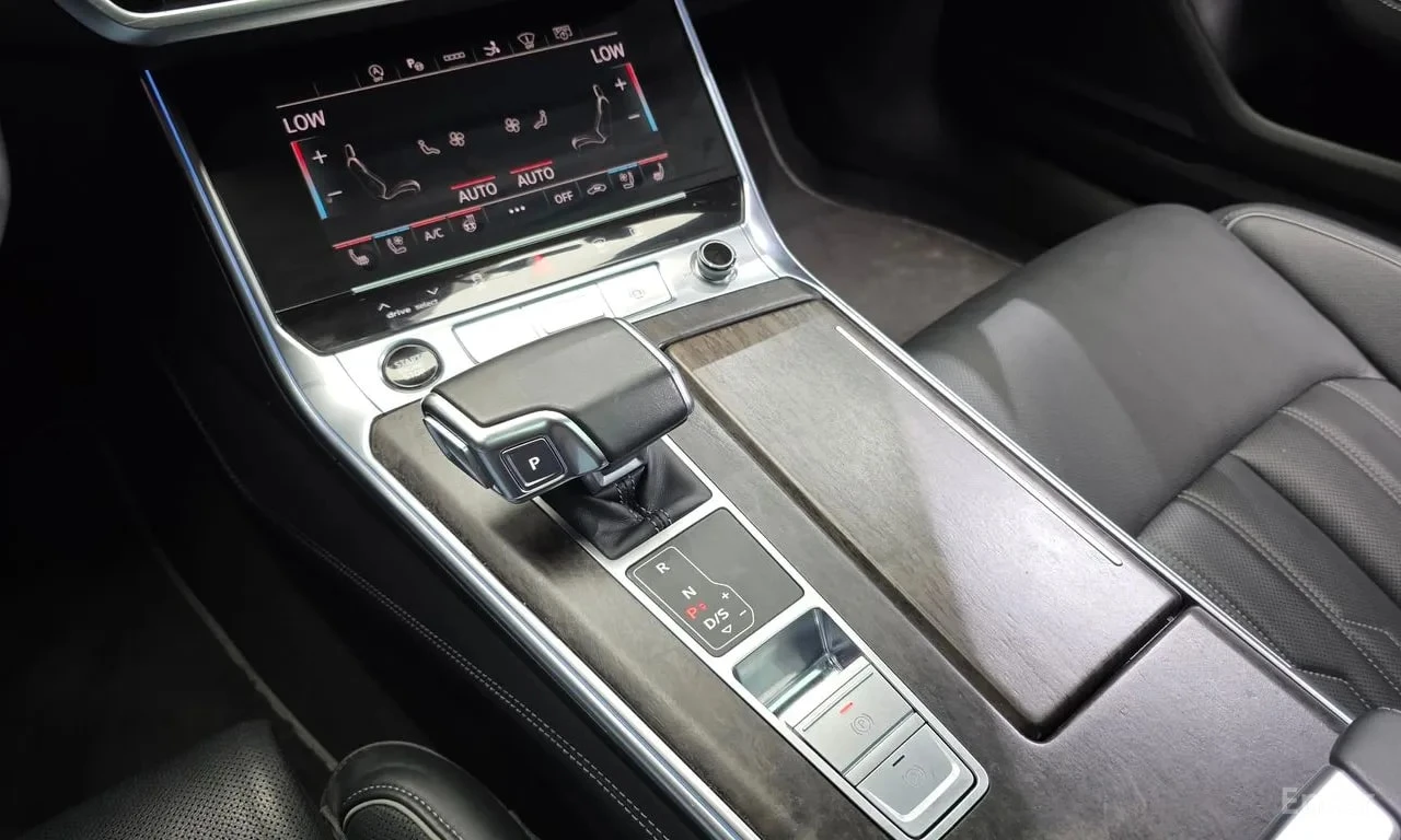 Audi A7 * 55 TFSI Quattro Premium * КРАЙНА ЦЕНА ДО БГ, снимка 9 - Автомобили и джипове - 55924845