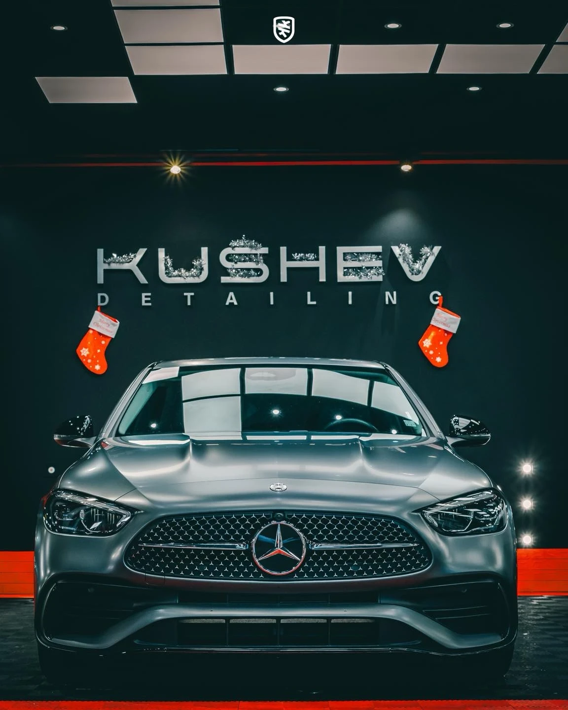Mercedes-Benz C 220 D AMG, снимка 17 - Автомобили и джипове - 55931103