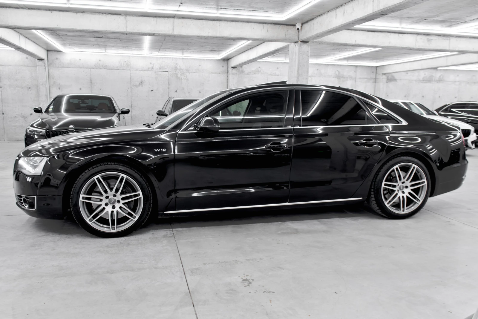 Audi A8 4.2TDI* LED* W12* Exclusive* Bose, снимка 8 - Автомобили и джипове - 56202347