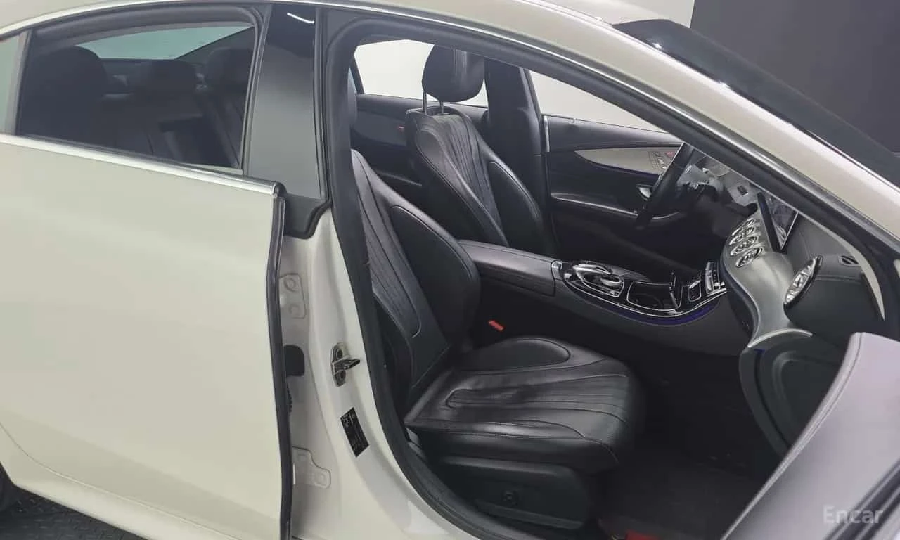 Mercedes-Benz CLS 400 4MATIC /���������/��������/���������/360 | Mobile.bg � ����������� 12