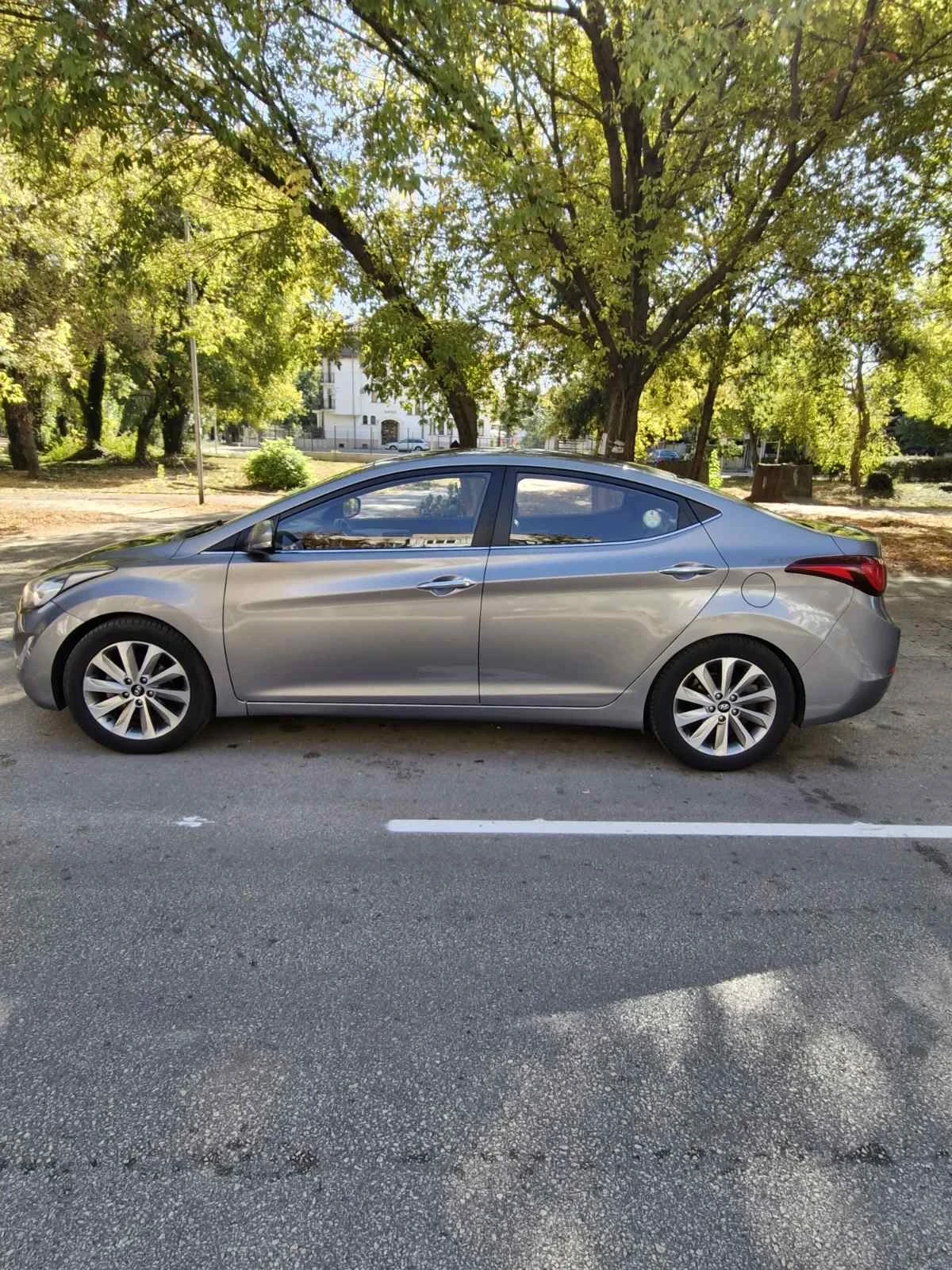 Hyundai Elantra 1.6