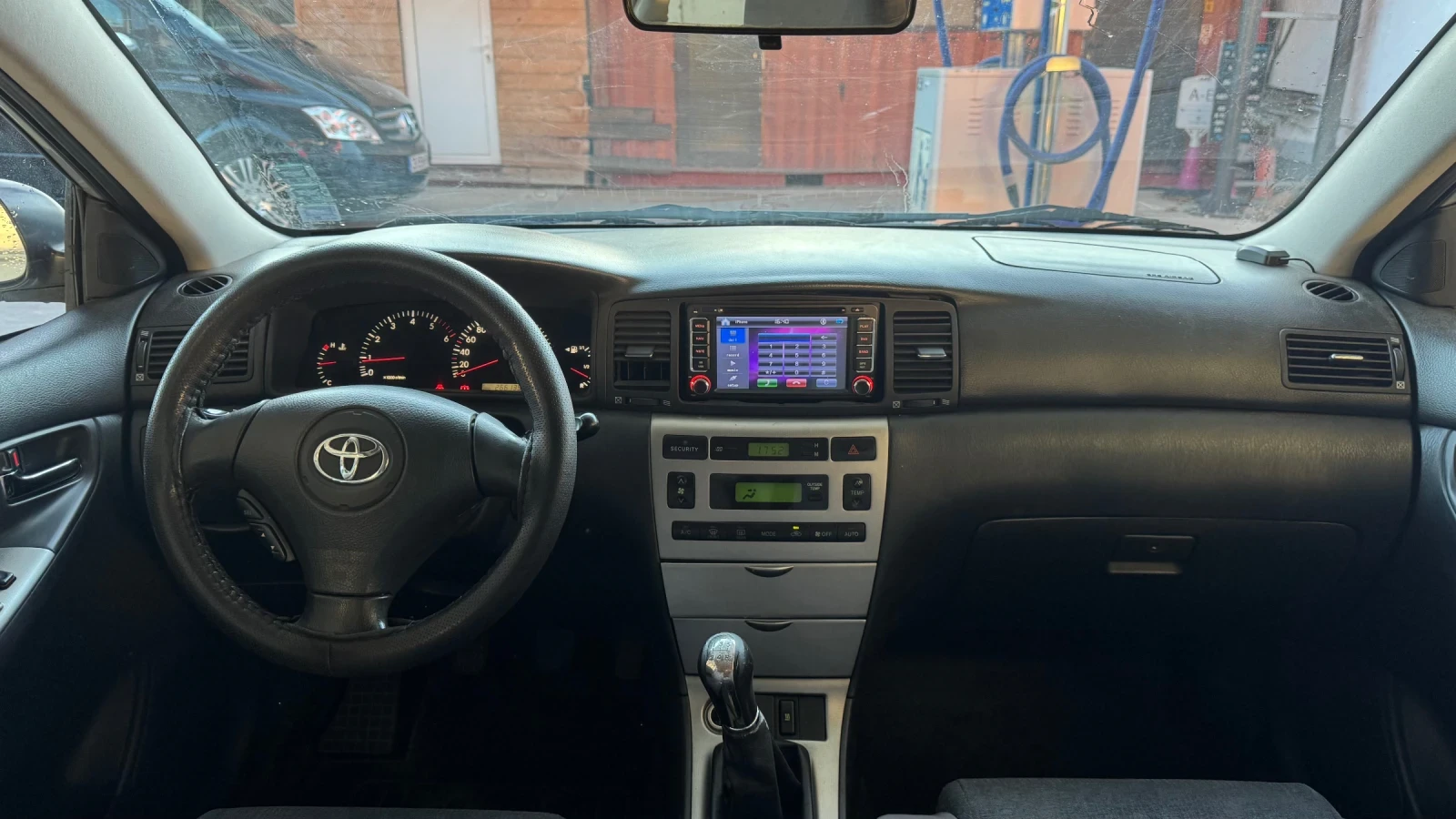 Toyota Corolla D-4D, снимка 8 - Автомобили и джипове - 56568787