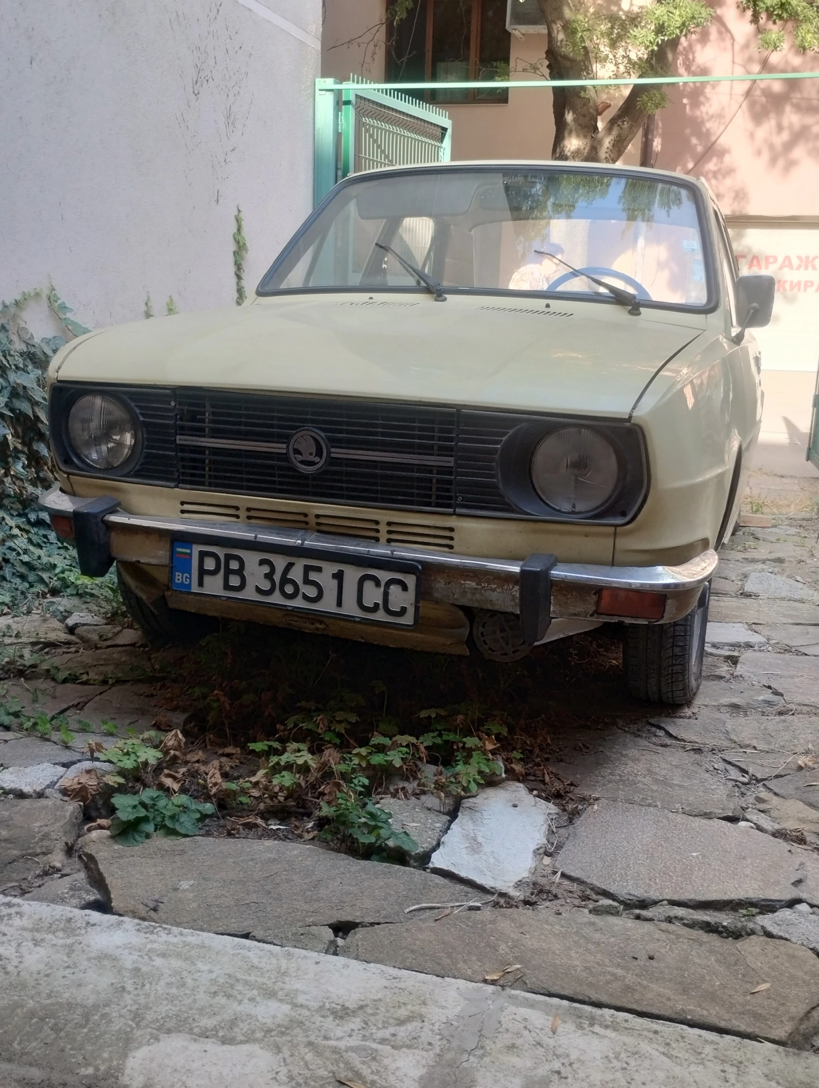 Skoda 120 L