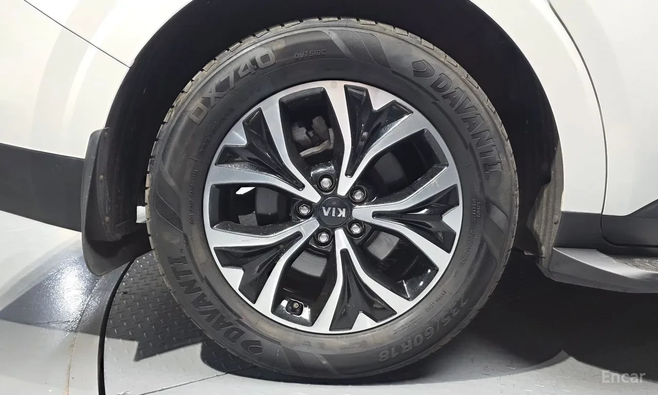 Kia Carnival, снимка 5 - Автомобили и джипове - 56719103