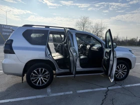 Toyota Land cruiser BLACK EDITION, снимка 5