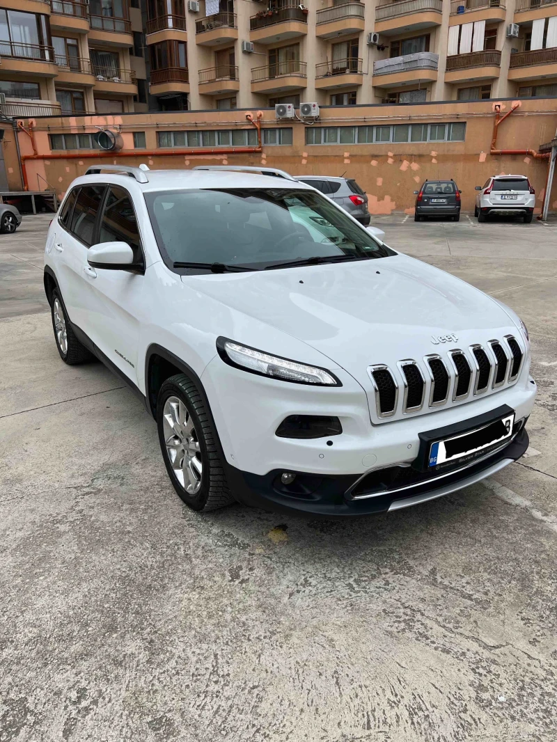 Jeep Cherokee 4x4 LIMITED, снимка 2 - Автомобили и джипове - 47931587