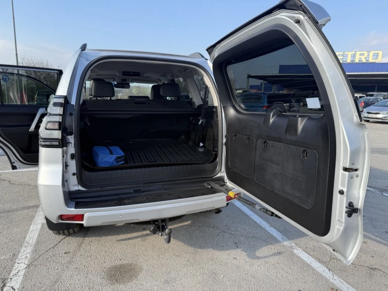 Toyota Land cruiser BLACK EDITION, снимка 6 - Автомобили и джипове - 52762968