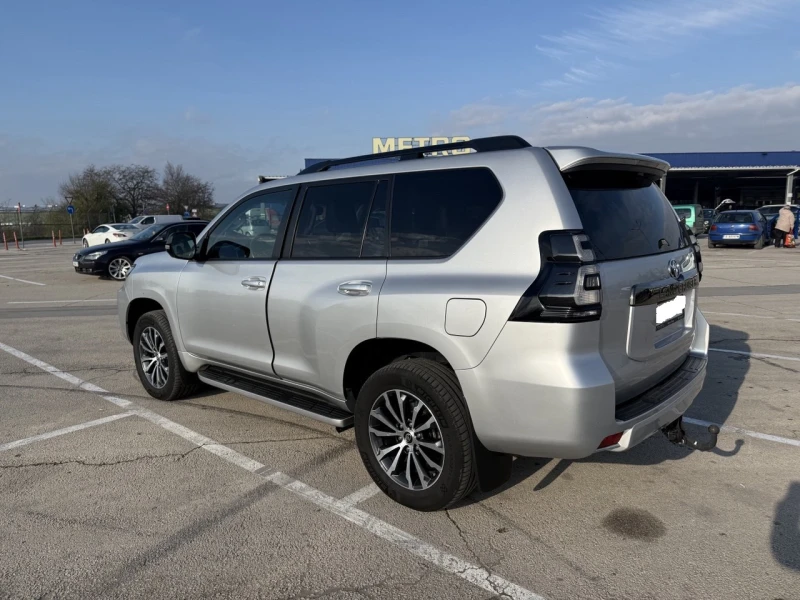 Toyota Land cruiser BLACK EDITION, снимка 2 - Автомобили и джипове - 52762968