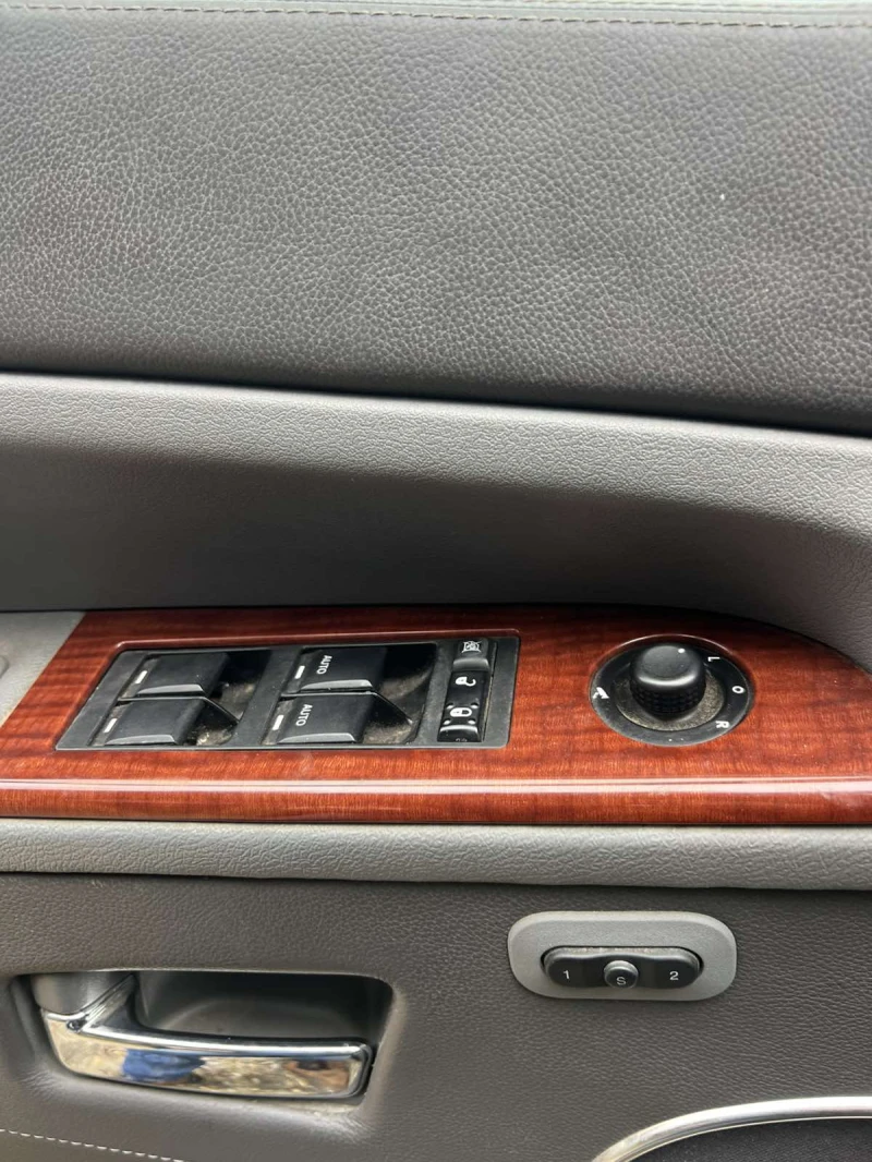 Jeep Grand cherokee, снимка 15 - Автомобили и джипове - 53391647