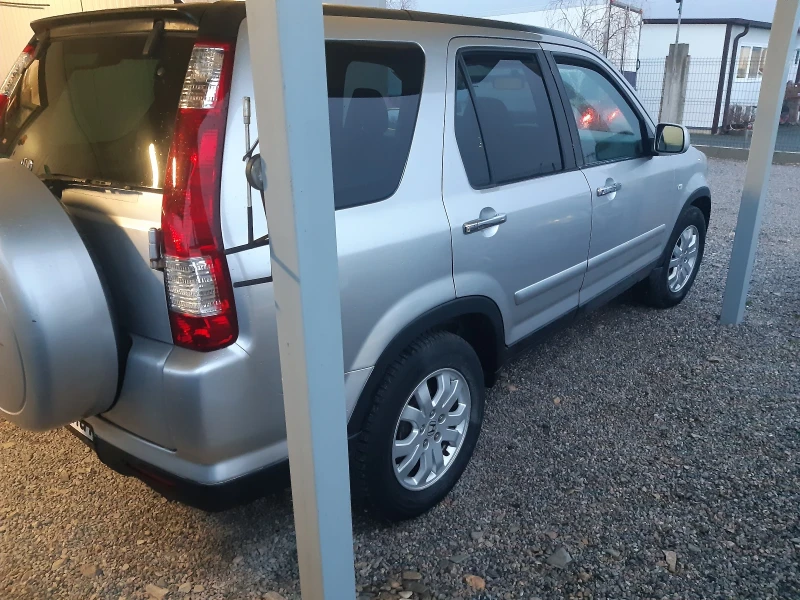 Honda Cr-v КАТО НОВ, снимка 6 - Автомобили и джипове - 53513913