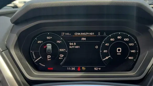Audi Q4 E-TRON / PREMIUM PLUS 40, снимка 11 - Автомобили и джипове - 55804673