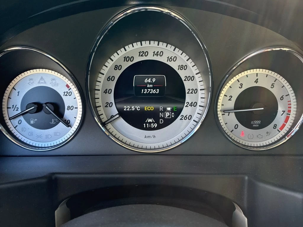 Mercedes-Benz GLK * 350 * CARFAX * БЕЗ ПЪРВОНАЧАЛНА ВНОСКА - изображение 8