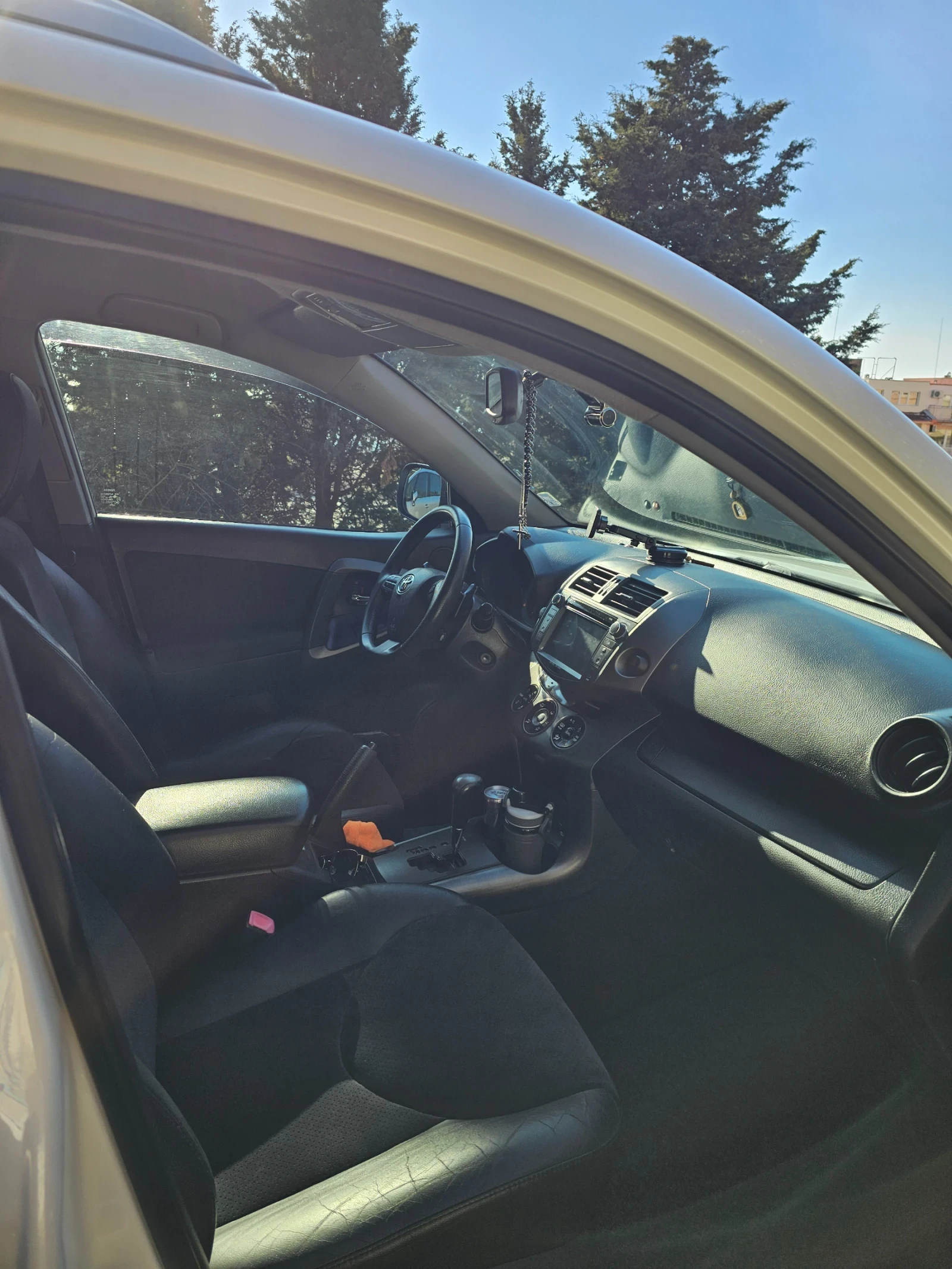 Toyota Rav4 2.2 - изображение 5