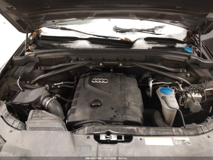 Audi Q5 2l 2.0T Premium - изображение 10