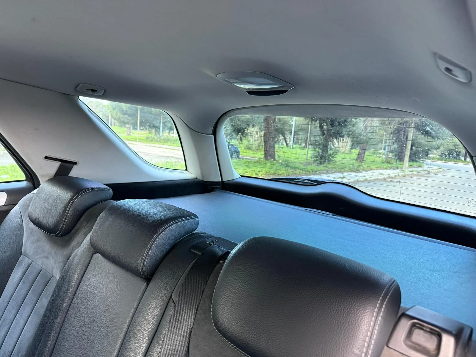 Mercedes-Benz ML 320 КАТО НОВ, снимка 10 - Автомобили и джипове - 53513913