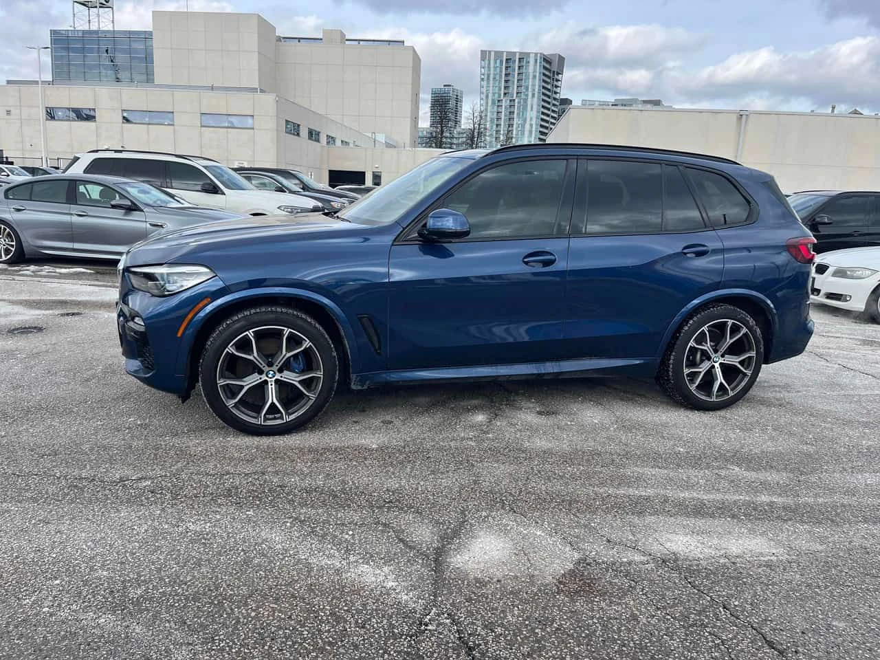 BMW X5 XDRIVE40I * ГЛАВНО ПРЕДСТАВИТЕЛСТВО НА BMW* , снимка 3 - Автомобили и джипове - 53841993