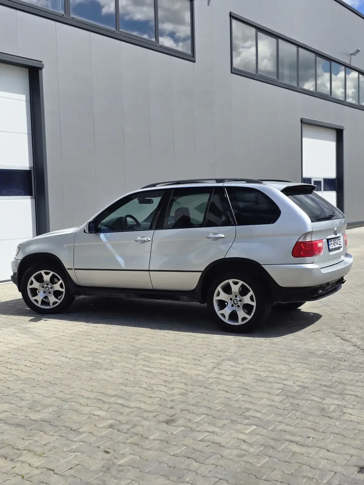 BMW X5 3.0 Бензин* Ръчка, снимка 9 - Автомобили и джипове - 54291910