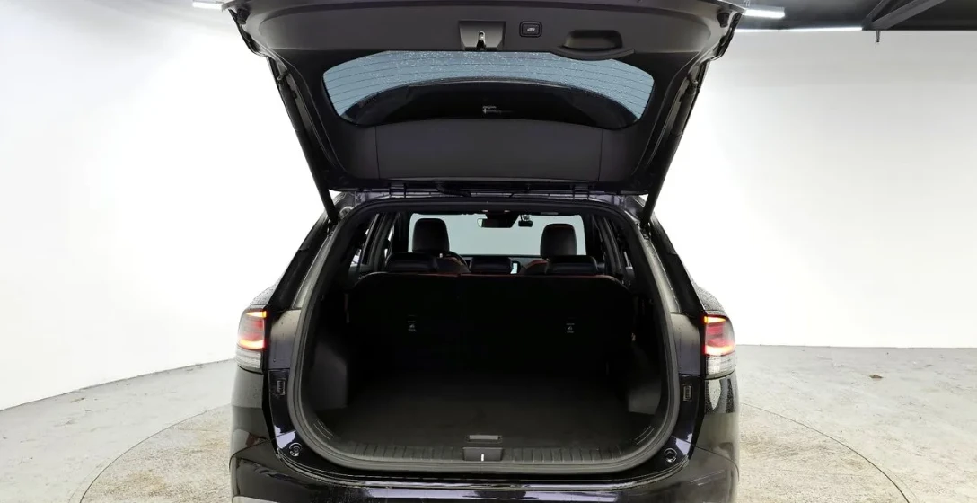 Kia Sportage HYBRID Noblesse 4WD, снимка 15 - Автомобили и джипове - 54422942